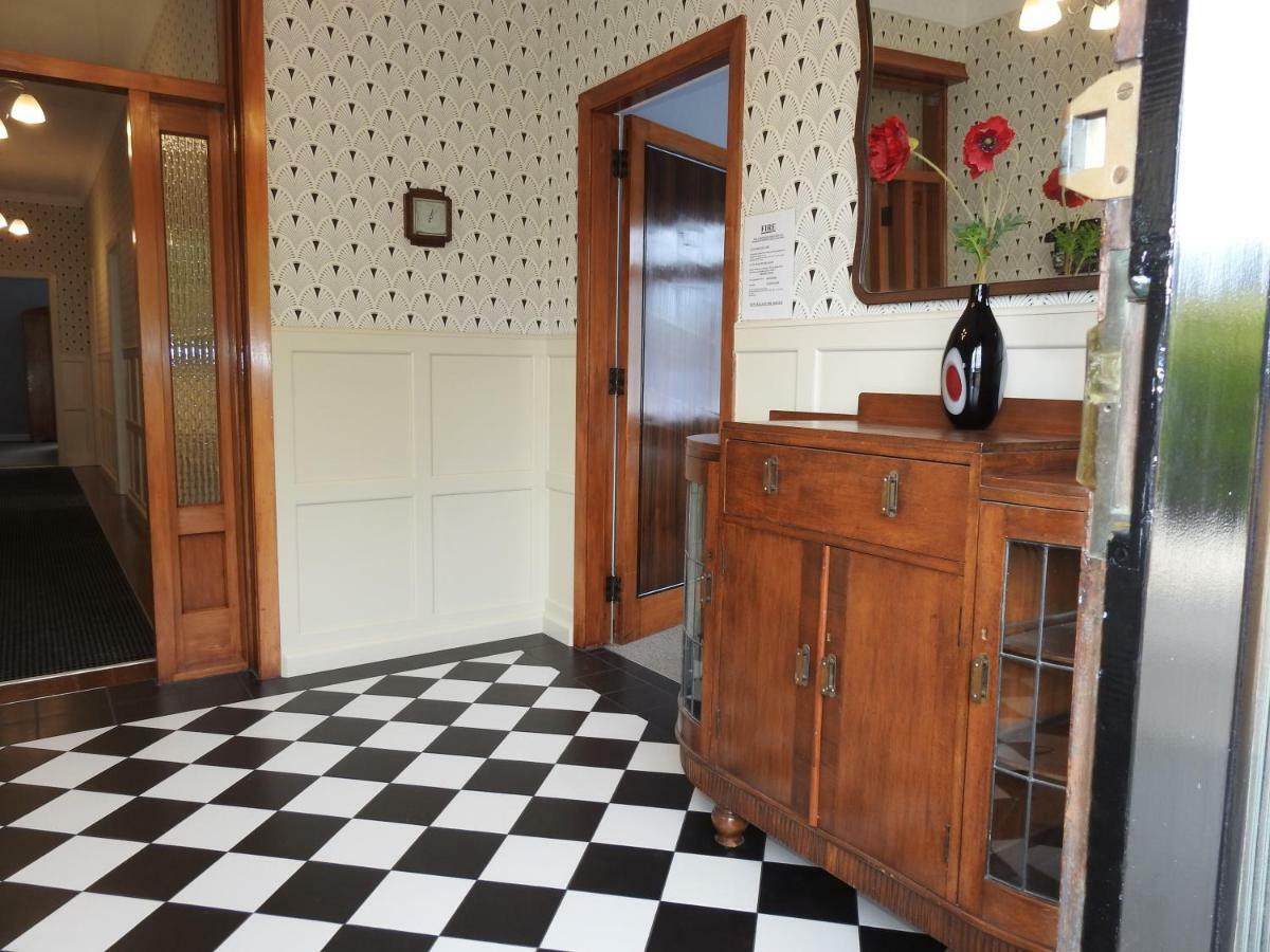 Gardner Court Motel Нейпиър Екстериор снимка